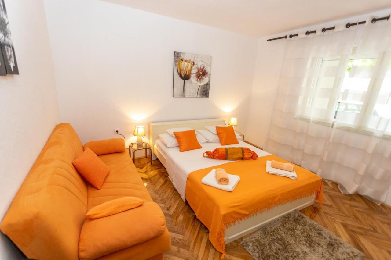 Apartment A&A Макарска Экстерьер фото